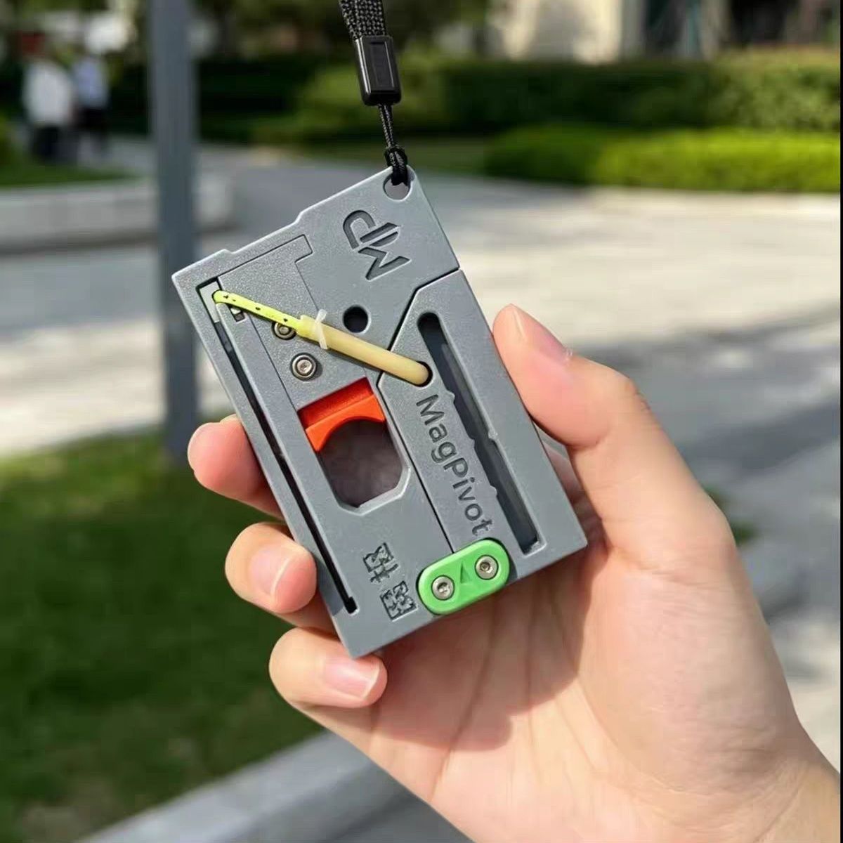 MagaPivot Card Slingshot Porta - Outdoor Adventure Game 评论和价格